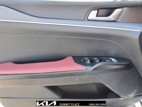 2023 Kia K5