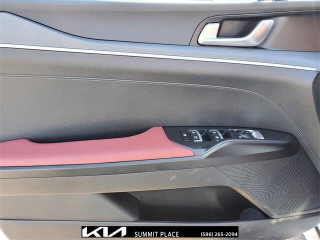 2023 Kia K5