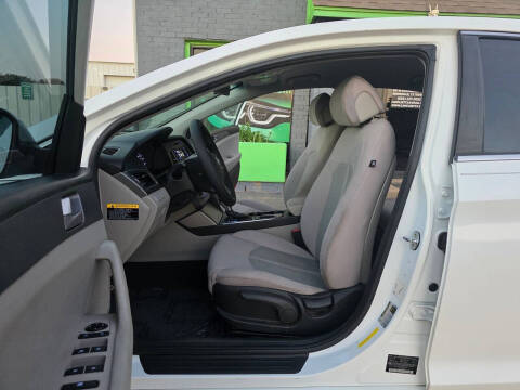 2017 Hyundai Sonata SE