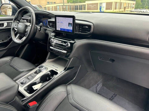 2023 Ford Explorer ST