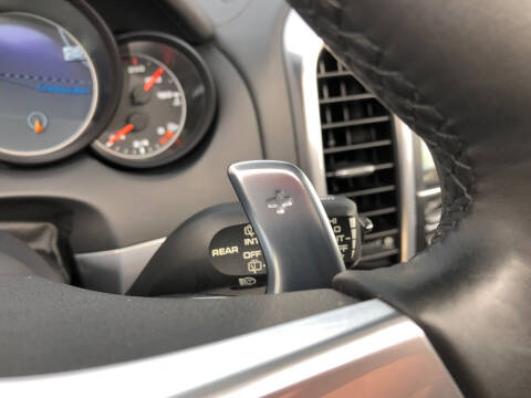 2013 Porsche Cayenne GTS