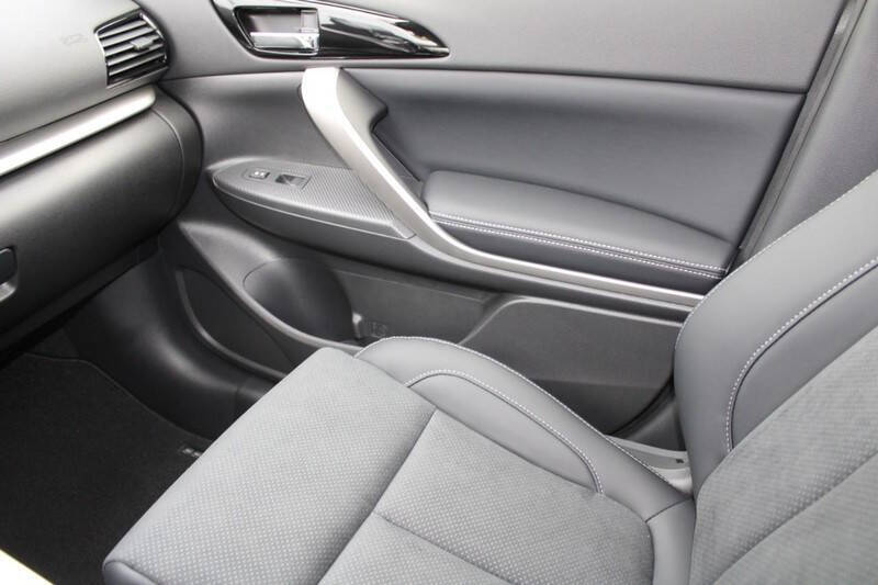 2024 Mitsubishi Eclipse Cross SE