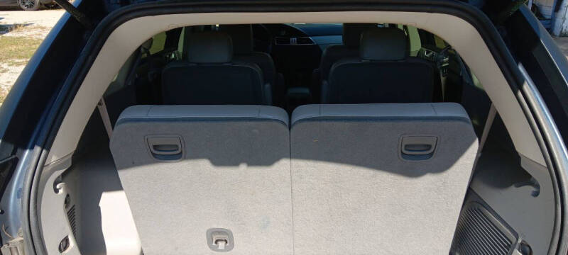 2007 Chrysler Pacifica Touring photo 11