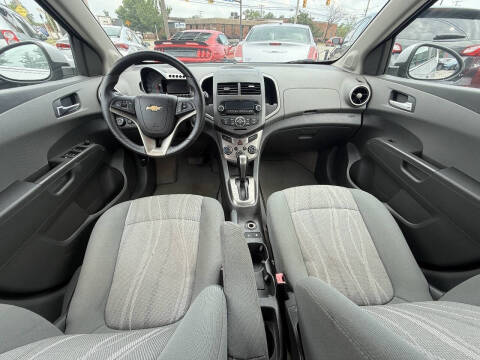 2012 Chevrolet Sonic LT
