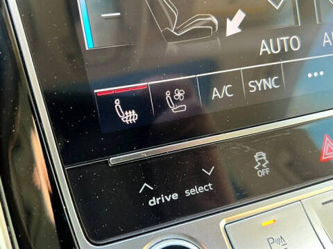 2023 Audi Q8 quattro Prestige 55 TFSI