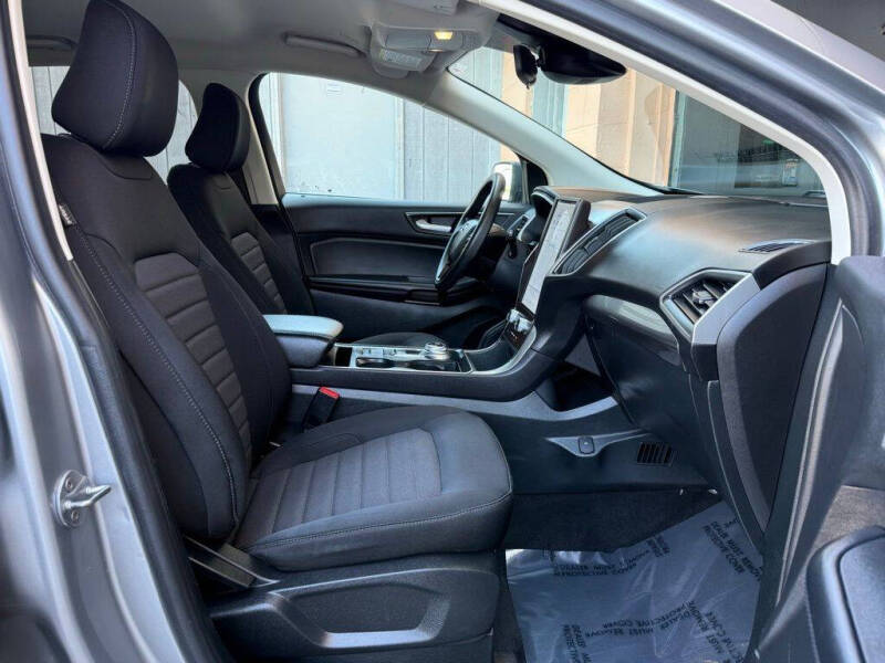 2021 Ford Edge SE