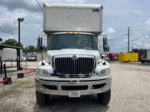 2017 International DuraStar 4300 for sale at DEBARY TRUCK SALES in Sanford FL