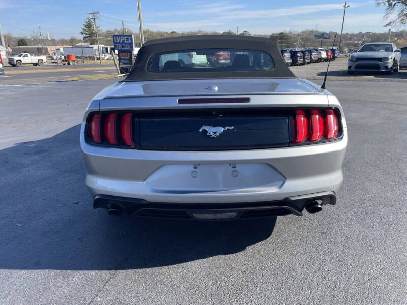 2022 Ford Mustang EcoBoost Premium