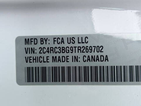 2026 Chrysler Pacifica Select