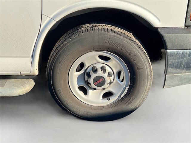 2024 GMC Savana 2500