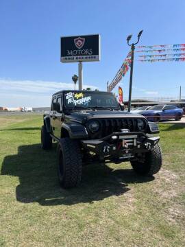 2022 Jeep Gladiator for sale at A & V MOTORS in Hidalgo TX