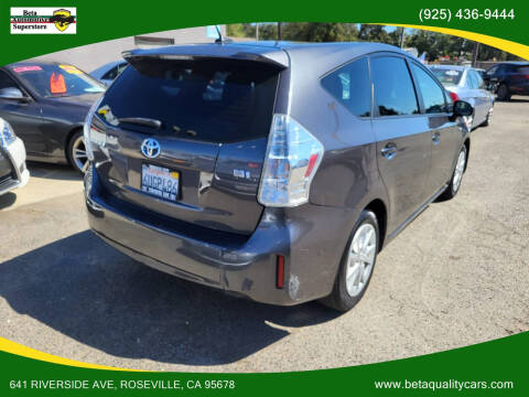 2012 Toyota Prius v Three