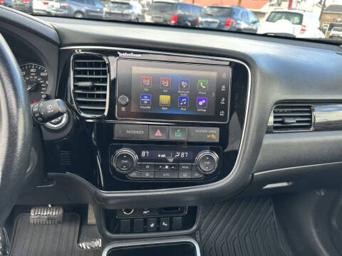 2017 Mitsubishi Outlander GT