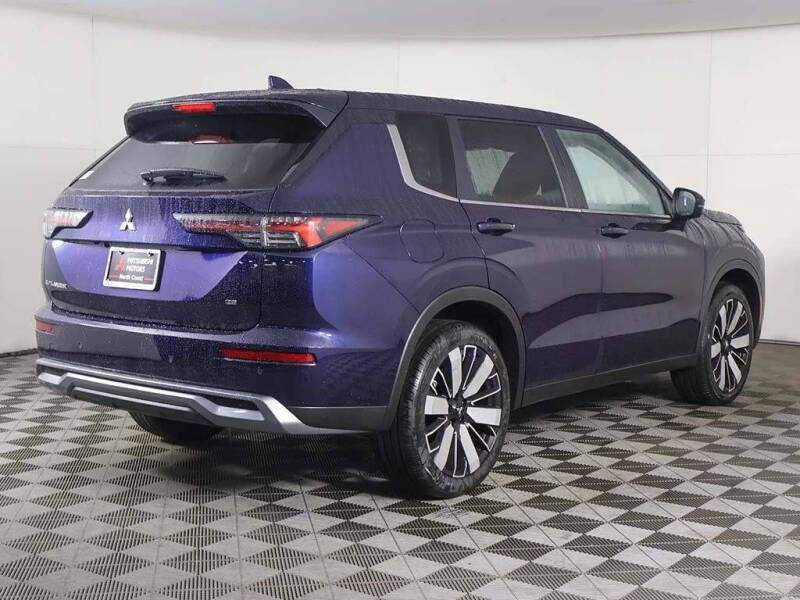 2026 Mitsubishi Outlander SE