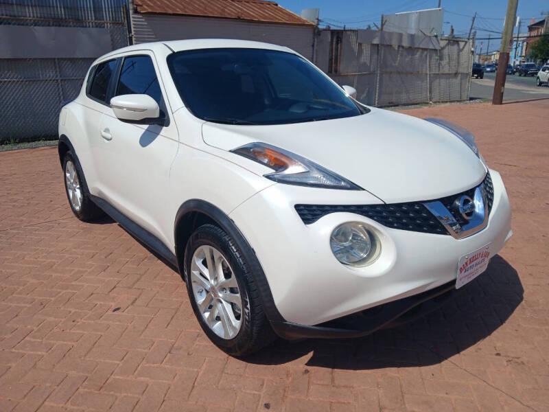 2015 Nissan JUKE SV