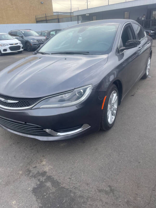 2016 Chrysler 200 Touring