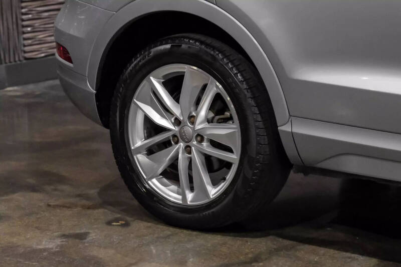 2016 Audi Q3 2.0T quattro Premium Plus