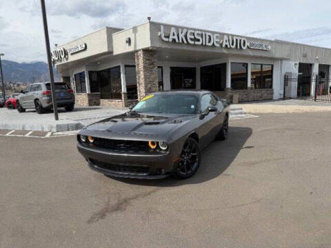 2022 Dodge Challenger SXT Photo