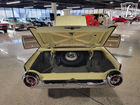 1963 Ford Thunderbird