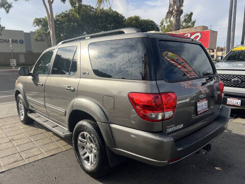 2007 Toyota Sequoia SR5