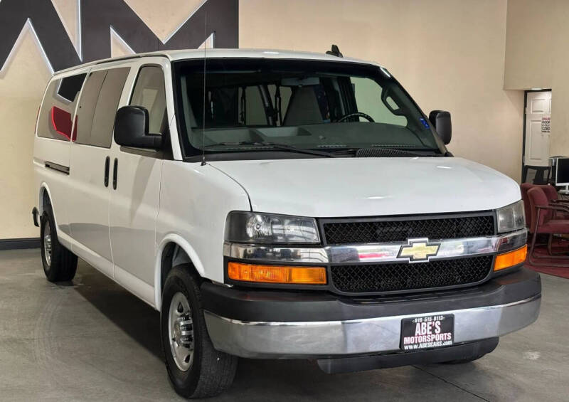 2016 Chevrolet Express LT 3500