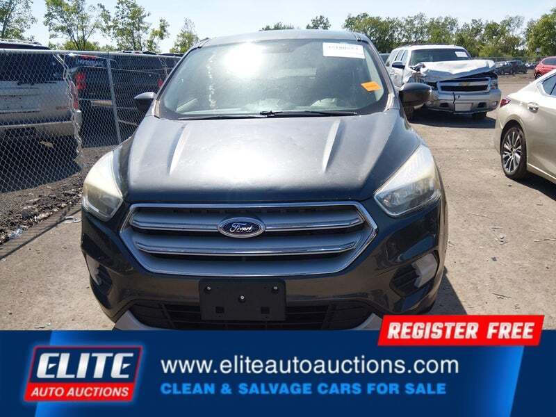 2017 Ford Escape SE