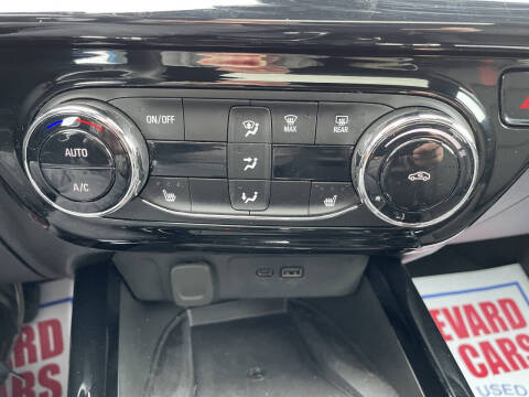 2024 Chevrolet Trax RS