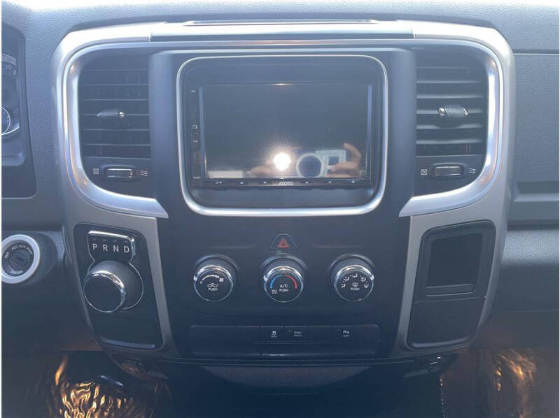 2013 RAM 1500 SLT