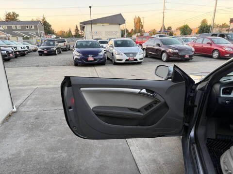 2011 Audi A5 2.0T quattro Premium Plus