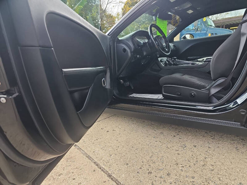 2017 Dodge Challenger SXT