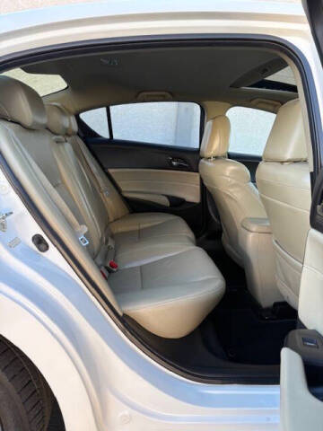 2014 Acura ILX 2.0L w/Premium