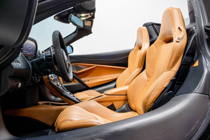 2019 McLaren 720S Spider Luxury
