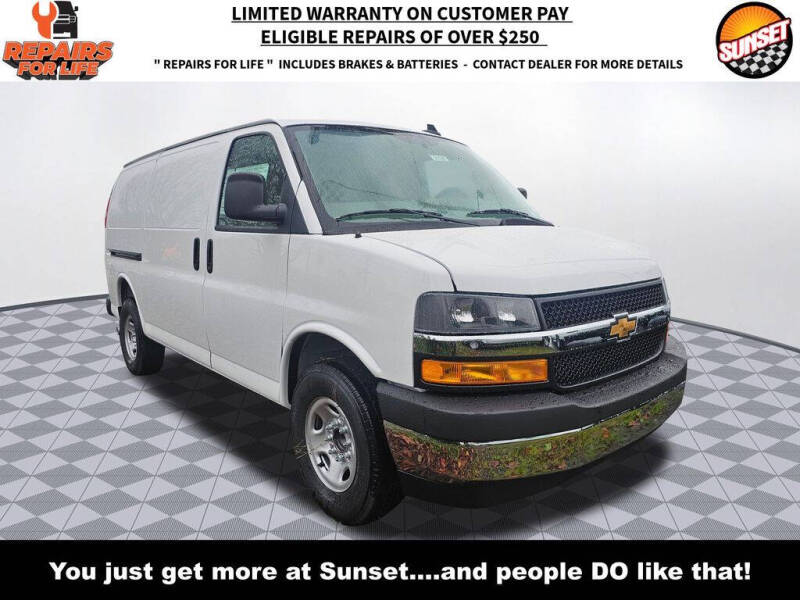 2025 Chevrolet Express 2500