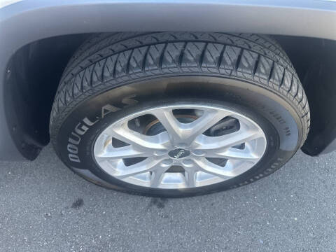 2018 Jeep Cherokee Latitude