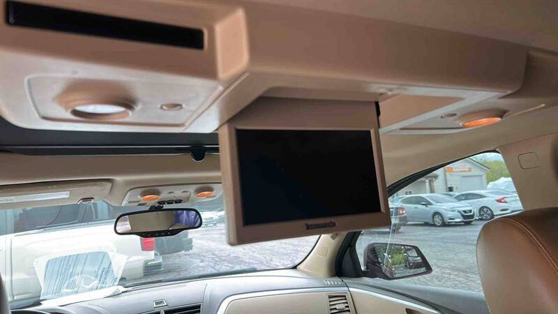 2011 Chevrolet Traverse LT