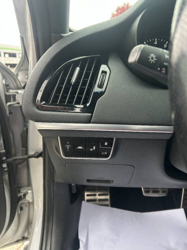 2018 Kia Stinger GT2