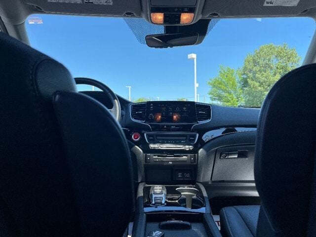 2022 Honda Pilot 24