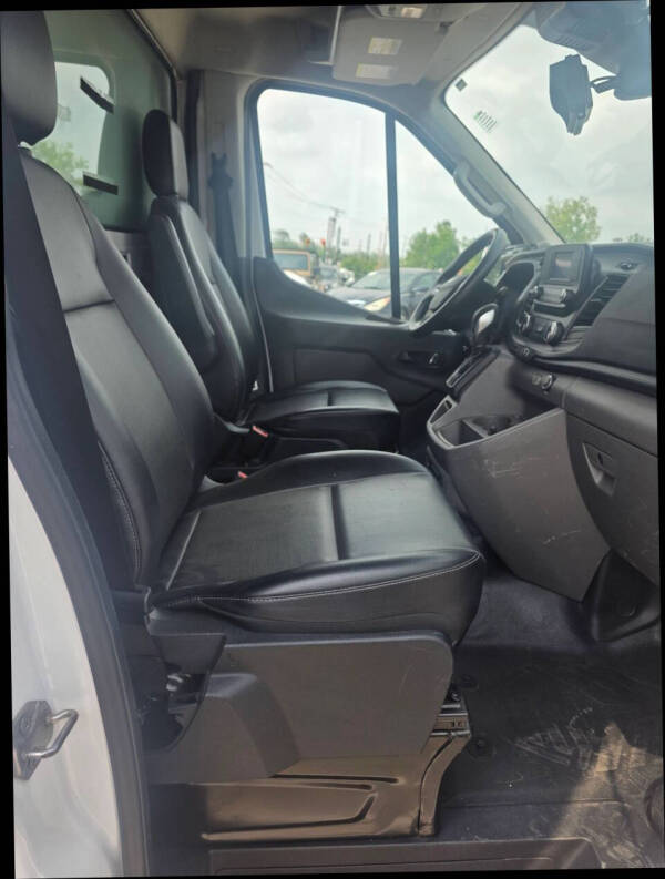 2022 Ford Transit
