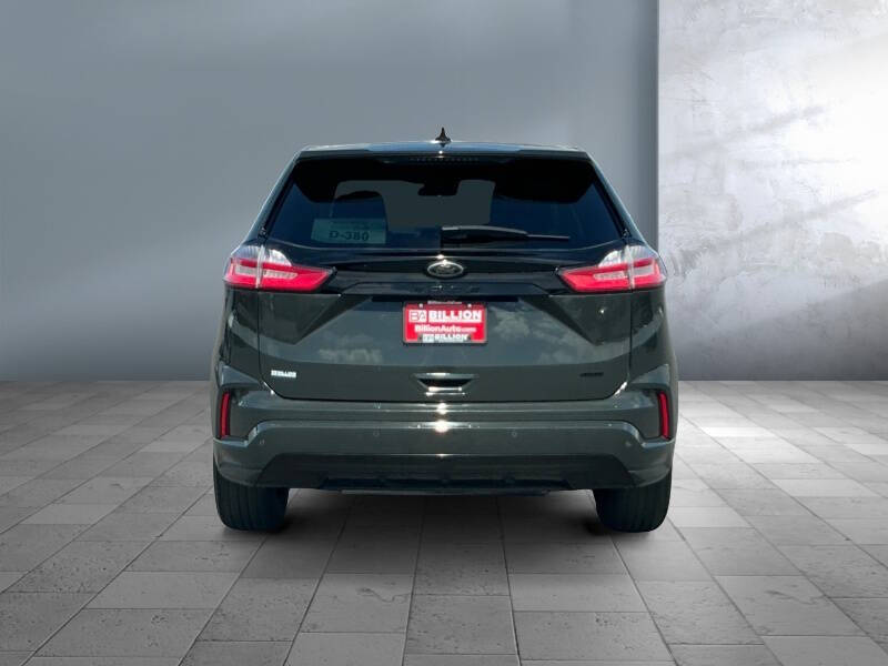 2024 Ford Edge SE