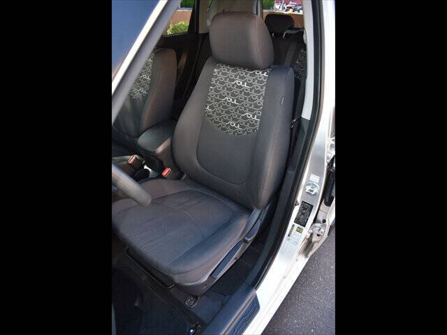2010 Kia Soul +