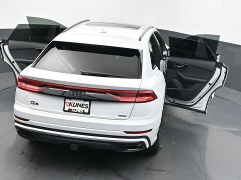 2022 Audi Q8 quattro Premium Plus 55 TFSI