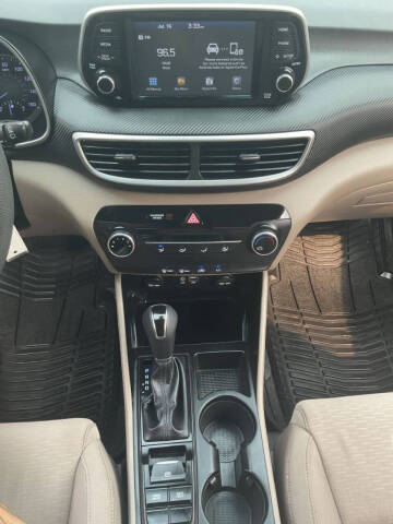 2019 Hyundai Tucson SE