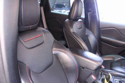 2020 Jeep Cherokee Trailhawk