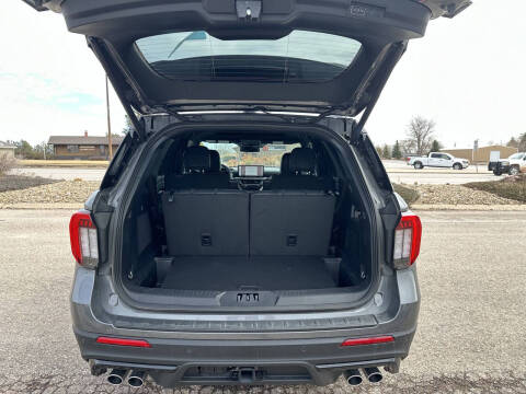 2025 Ford Explorer ST