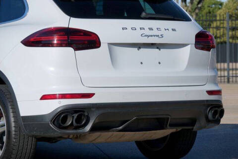 2016 Porsche Cayenne S
