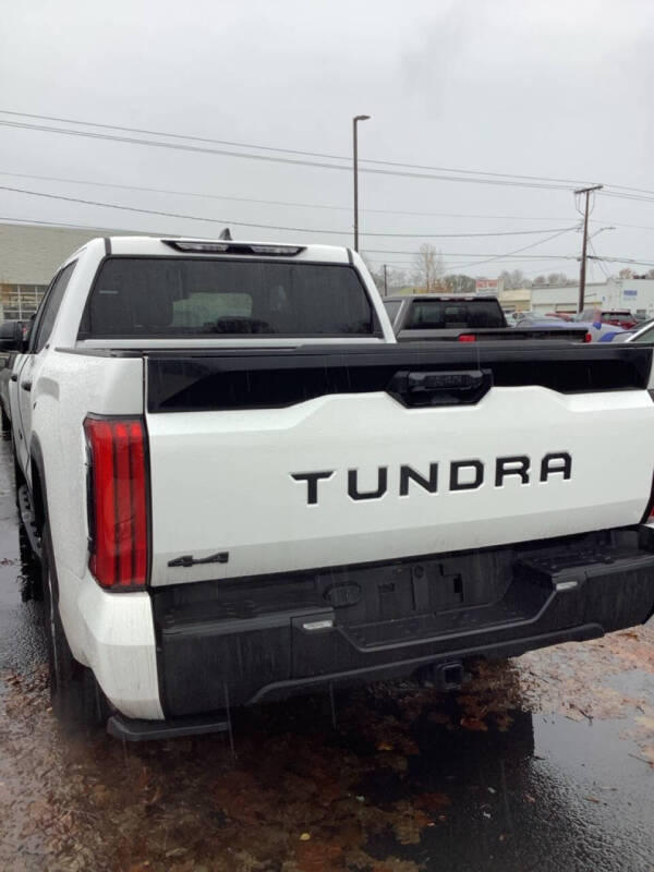 2025 Toyota Tundra SR5