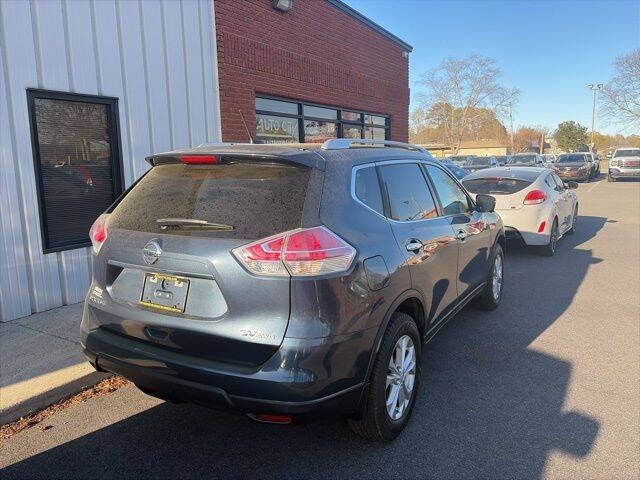 2016 Nissan Rogue SV