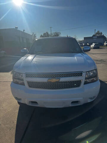 2014 Chevrolet Suburban LTZ