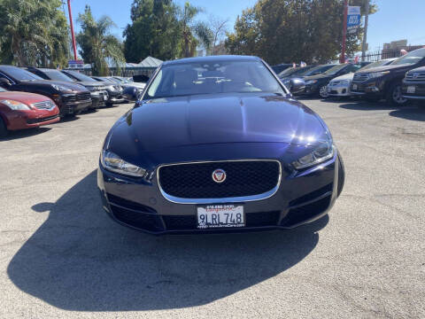 2017 Jaguar XE 25t Prestige