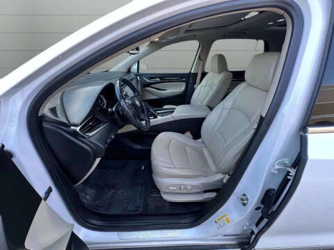 2020 Buick Enclave Essence